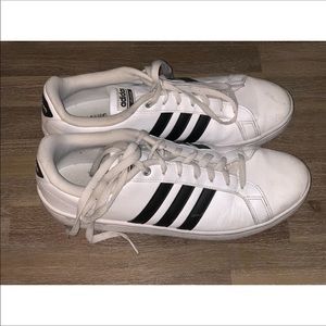 Adidas Cloud Foam Sneaker